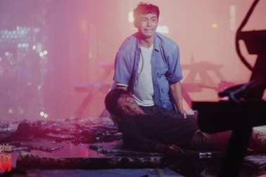 Phim "Đi về phía lửa": Nỗi ám ảnh trong quá khứ của chiến sĩ Đức Anh