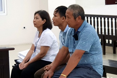 Hà Nội: Y án nữ Phó phòng bị cáo buộc “phù phép” 25 sổ đỏ