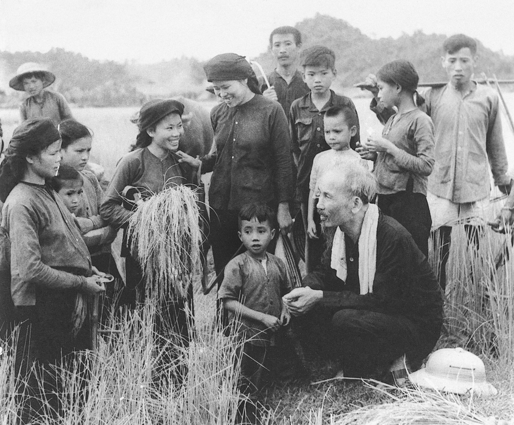Xây dựng nông thôn hiện đại, nông dân văn minh theo tư tưởng Hồ Chí Minh - 1 Xây dựng nông thôn hiện đại, nông dân văn minh theo tư tưởng Hồ Chí Minh - 1