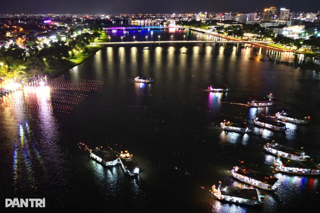 Đưa thuyền du lịch chạy bằng điện xuống sông Hương, kết nối các điểm di sản - 1