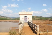 Khởi tố 2 đối tượng liên quan công trình thủy lợi trăm tỷ trơ đáy, hư hỏng