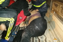 Hà Nội: 2 cụ bà được giải cứu khỏi đám cháy trên phố cổ