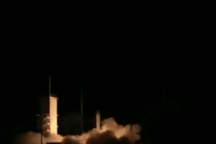 Mỹ lần đầu “khoe” video đầu đạn tên lửa siêu thanh phá hủy mục tiêu