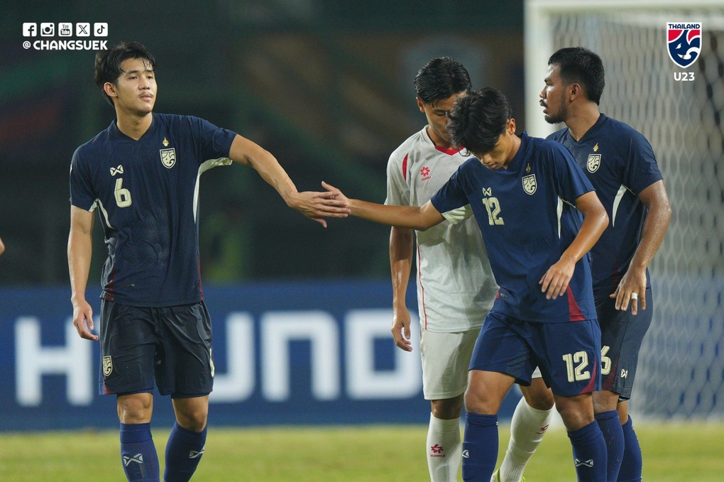 HLV U23 Thái Lan tuyên bố bất ngờ khi đụng độ với Indonesia - 2 HLV U23 Thái Lan tuyên bố bất ngờ khi đụng độ với Indonesia - 2