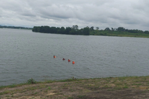 Phát hiện thi thể hai thiếu nữ dưới lòng hồ