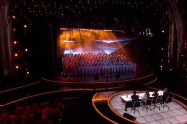 Dàn đồng ca gây sửng sốt nhất năm nay