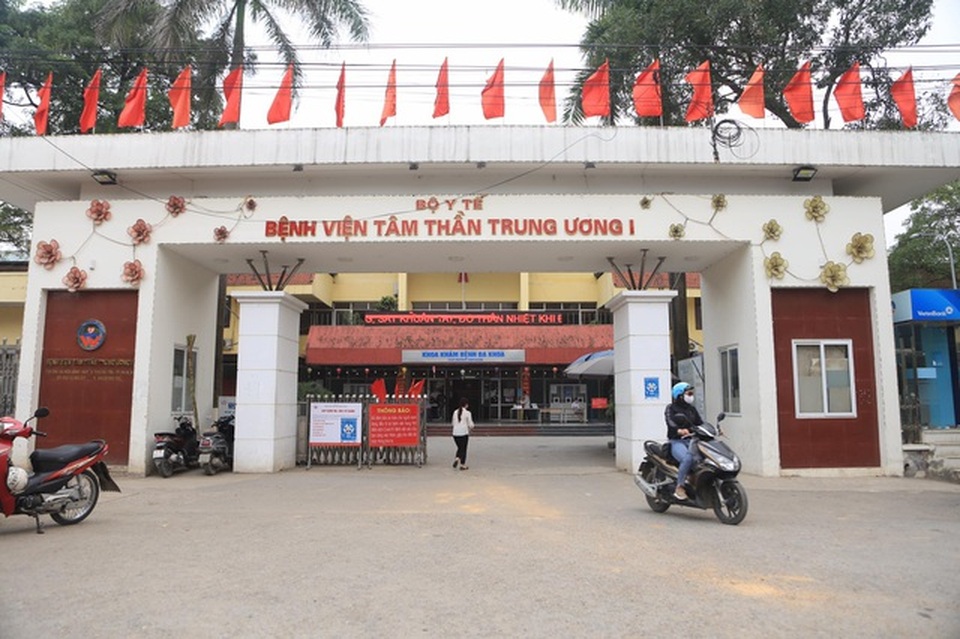 Bay lắc trong bệnh viện: Giám đốc nói không biết là thiếu trách nhiệm - 1 Bay lắc trong bệnh viện: Giám đốc nói không biết là thiếu trách nhiệm - 1
