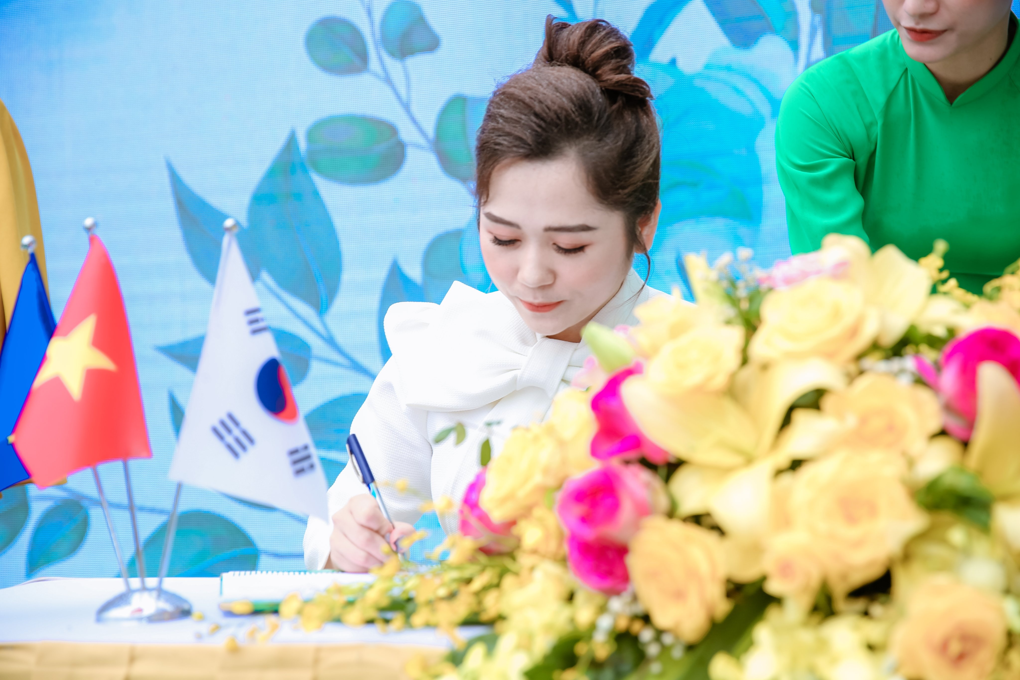 Thanh Mộc Hương ra mắt sản phẩm mới - khác biệt để dẫn đầu - 1 Thanh Mộc Hương ra mắt sản phẩm mới - khác biệt để dẫn đầu - 1