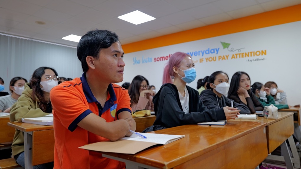 Năng lượng tích cực từ chàng sinh viên HUTECH với bản lĩnh vượt lên nghịch cảnh - 1 Năng lượng tích cực từ chàng sinh viên HUTECH với bản lĩnh vượt lên nghịch cảnh - 1