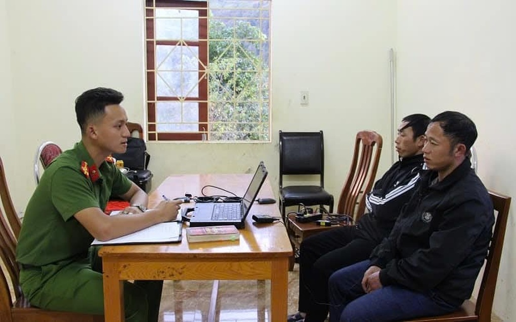 Treo hàng xóm lên xà nhà vì nghi bị thả ma, ốm mãi không khỏi - 1 Treo hàng xóm lên xà nhà vì nghi bị thả ma, ốm mãi không khỏi - 1