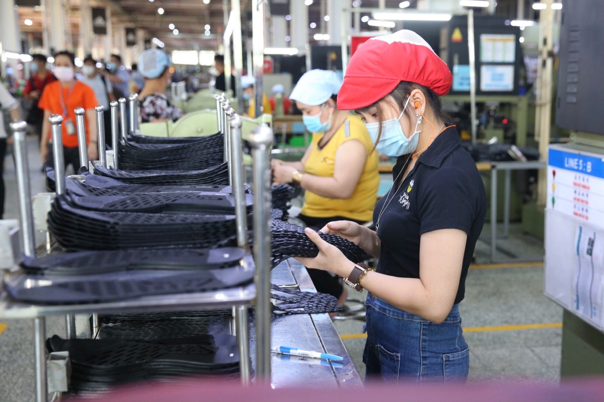 Oải vì lãi suất đi vay - 3 Oải vì lãi suất đi vay - 3