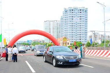 TPHCM: Thông xe hàng loạt công trình giao thông trọng điểm