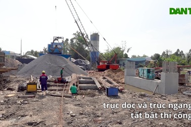 2 tuyến cao tốc lớn nhất miền Tây tất bật thi công