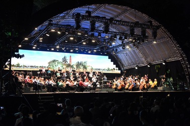 Lãng mạn nhạc giao hưởng cùng Vietnam Airlines Festa cuối thu Hà Nội