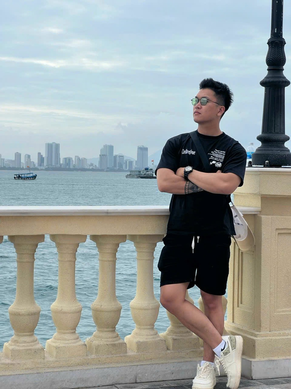 Chân dung “người hùng” trong video nghẹt thở cứu bé gái đuối nước ở TPHCM - 3 Chân dung “người hùng” trong video nghẹt thở cứu bé gái đuối nước ở TPHCM - 3