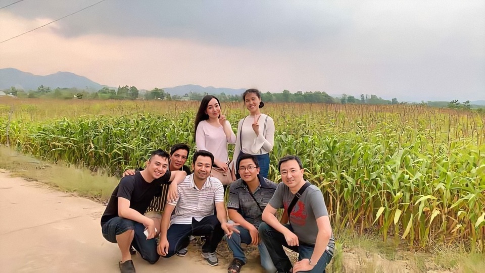 Ca sĩ Hà Vân: “8 năm rồi tôi mới có thời gian dành cho gia đình” - 10 Ca sĩ Hà Vân: “8 năm rồi tôi mới có thời gian dành cho gia đình” - 10