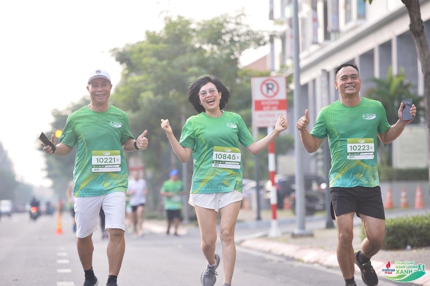 PV GAS väcker miljöskyddsandan genom Green Energy Journey Run - 2 PV GAS khơi dậy tinh thần bảo vệ môi trường qua giải chạy Hành trình năng lượng xanh - 2