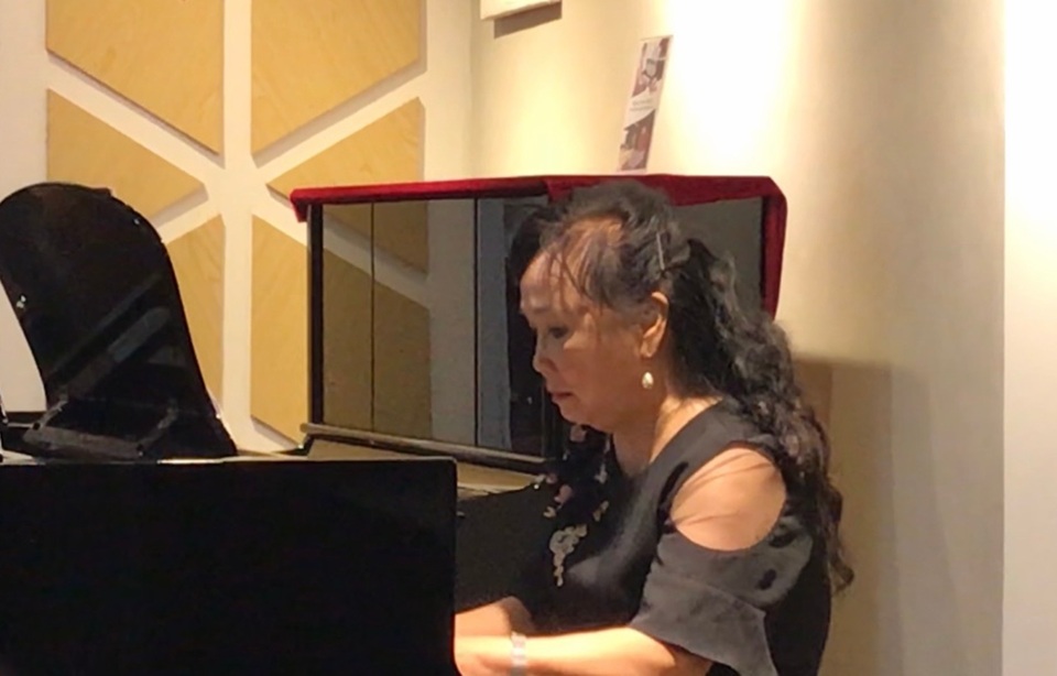Thần đồng piano Việt phiêu cùng Giáo sư đầu ngành - 5 Thần đồng piano Việt phiêu cùng Giáo sư đầu ngành - 5