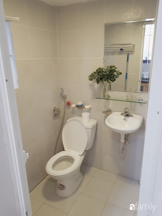 Căn hộ 18m² vừa chật vừa bí được cải tạo rộng đẹp hiện đại sau khi đập tường, bỏ gác xép ở Hà Nội - Ảnh 2. Căn hộ 18m² vừa chật vừa bí được cải tạo rộng đẹp hiện đại sau khi đập tường, bỏ gác xép ở Hà Nội - Ảnh 2.