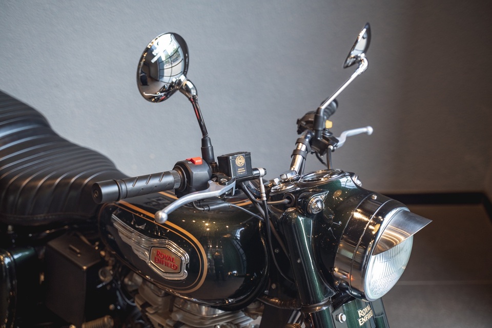 Royal Enfield Việt Nam ra mắt mẫu Classic và Bullet 2020 - 2 Royal Enfield Việt Nam ra mắt mẫu Classic và Bullet 2020 - 2