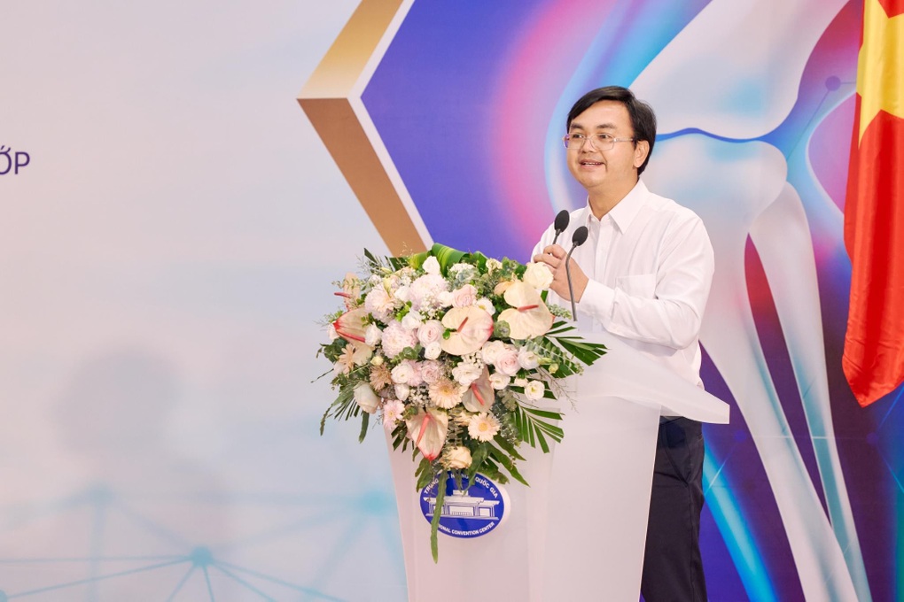 Ký kết chuyển giao nguyên liệu Ayuflexⓡ trong bào chế sản phẩm Kiện Cốt Vương - 2 Ký kết chuyển giao nguyên liệu Ayuflexⓡ trong bào chế sản phẩm Kiện Cốt Vương - 2
