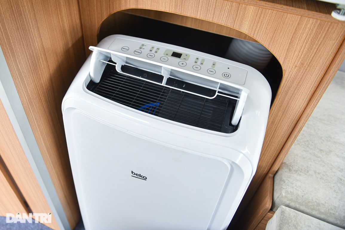 Cận cảnh chiếc xe kéo du lịch độc nhất Việt Nam giá gần 900 triệu đồng - 8 Cận cảnh chiếc xe kéo du lịch độc nhất Việt Nam giá gần 900 triệu đồng - 8