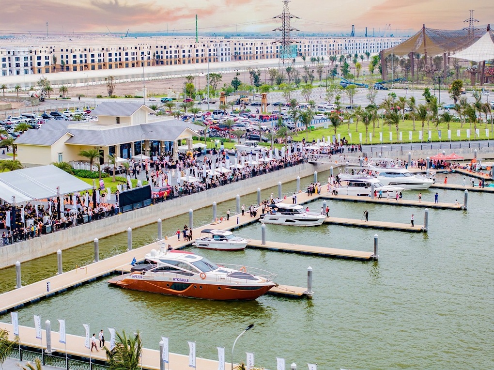 Chất sống thượng lưu ở Vinhomes Royal Island - 2 Chất sống thượng lưu ở Vinhomes Royal Island - 2