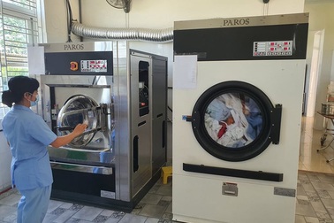 5 cựu Giám đốc bệnh viện bị khởi tố trong vụ nâng khống thiết bị y tế