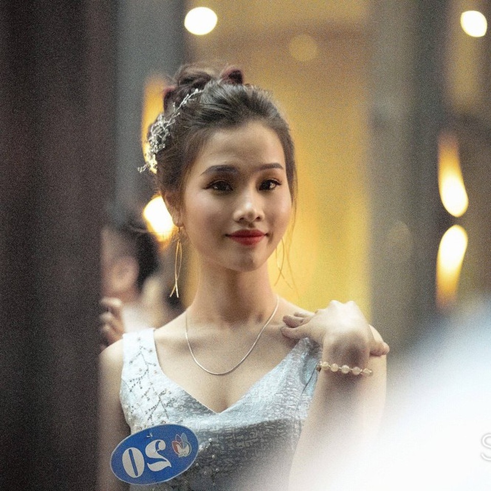 Nữ sinh giỏi xinh của Đại học Vinh có duyên với nước Lào - 12