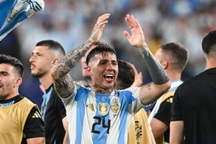 Liên đoàn bóng đá Pháp kiện tuyển Argentina lên FIFA