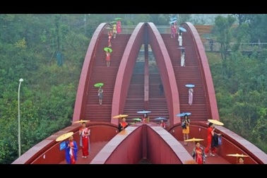 Vẻ đẹp của cầu Lucky Knot