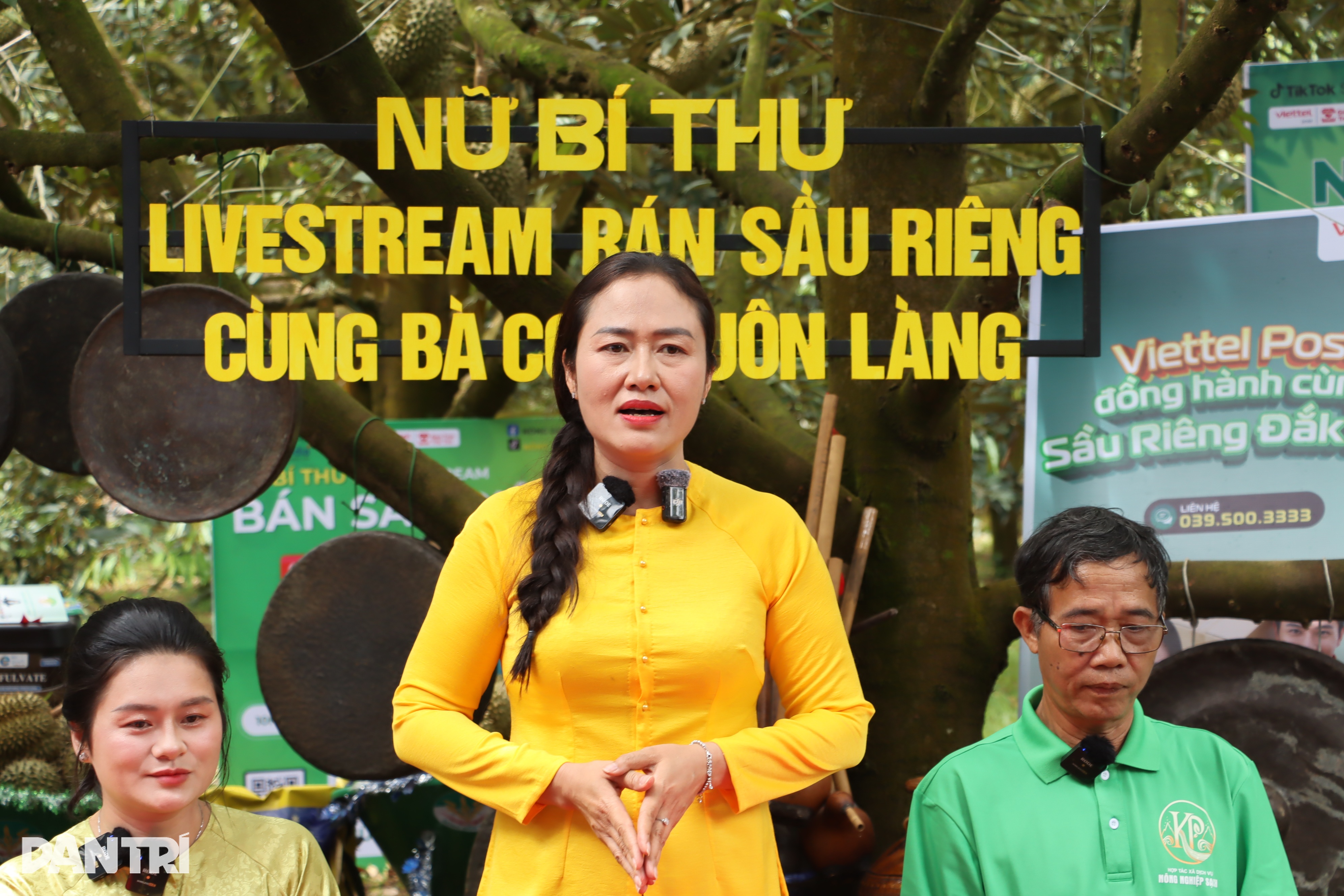 Nữ bí thư xã livestream bán 50 tấn sầu riêng: Không phải để nổi tiếng
