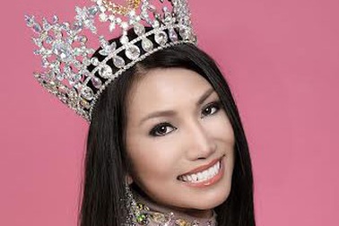 Hoa hậu Kelly Trang Trần: Muốn đẹp phải công phu, tỉ mỉ!