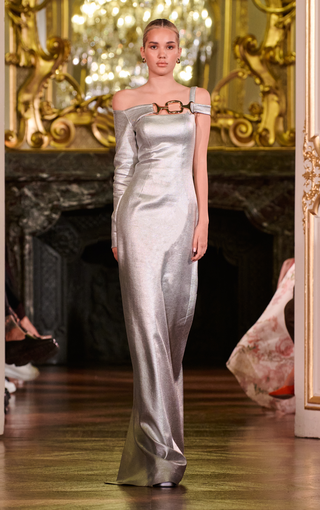 Thiết kế denim phá cách gây ấn tượng tại Tuần lễ thời trang Paris - 6 Thiết kế denim phá cách gây ấn tượng tại Tuần lễ thời trang Paris - 6