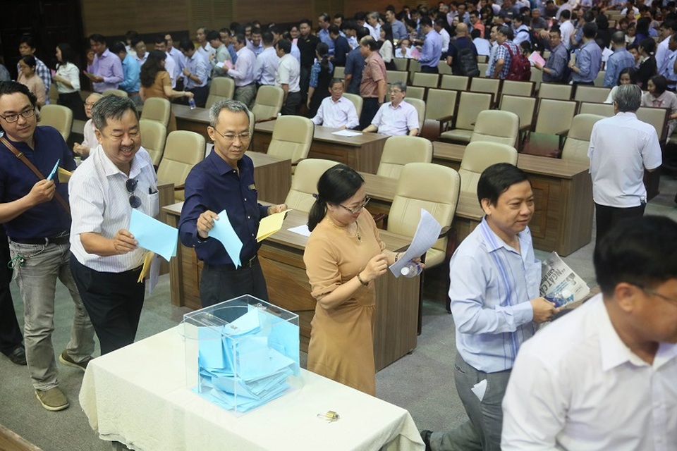 Chủ tịch UBND TPHCM vào Hội đồng trường Trường ĐH Kinh tế TPHCM - 1 Chủ tịch UBND TPHCM vào Hội đồng trường Trường ĐH Kinh tế TPHCM - 1