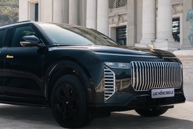 VinFast bàn giao xe đưa đón nguyên thủ quốc tế tại đại lễ kỷ niệm 80 năm Quốc khánh