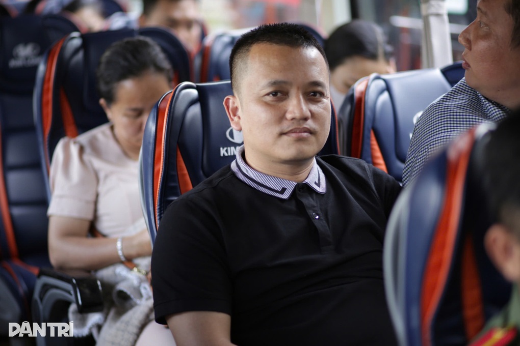 Không luân chuyển công tác đối với công chức còn ít hơn 10 năm làm việc - 1 Không luân chuyển công tác đối với công chức còn ít hơn 10 năm làm việc - 1