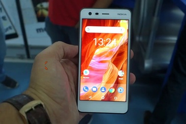 Thực tế smartphone giá rẻ Nokia 2 vừa ra mắt