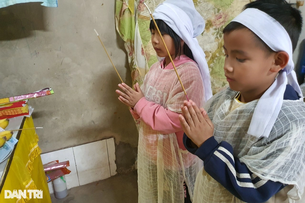 Hai năm nay, đến manh áo mới tôi cũng chưa mua nổi cho các cháu - 8 Hai năm nay, đến manh áo mới tôi cũng chưa mua nổi cho các cháu - 8