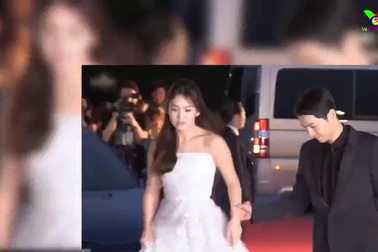 Song Hye Kyo và Song Joong Ki đẹp đôi tại lễ trao giải Baeksang