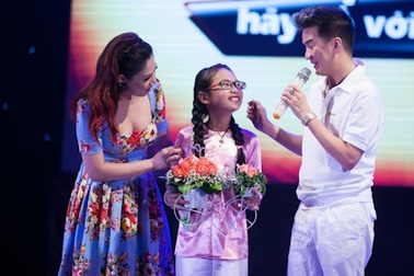 Clip: Hình ảnh thú vị trong liveshow của Mr Đàm và thí sinh The voice