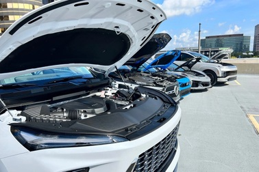 Top 10 động cơ xuất sắc nhất năm 2025: Hybrid và xe điện áp đảo