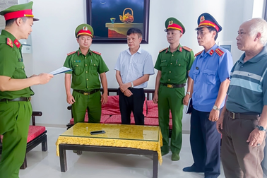 Vụ án tại Trung tâm đăng kiểm xe Thừa Thiên Huế: Khởi tố thêm 2 bị can