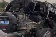 Xe khách va chạm với ô tô con trên cao tốc, nghi có người thương vong