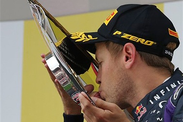 Vettel giành ngôi vô địch tại đường đua của Bỉ