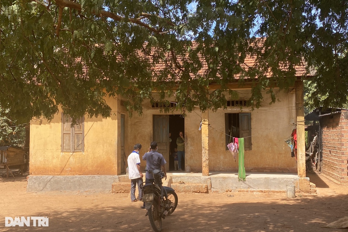 Dân loay hoay tìm kế thoát nghèo sau công trình ánh sáng - 6 Dân loay hoay tìm kế thoát nghèo sau công trình ánh sáng - 6