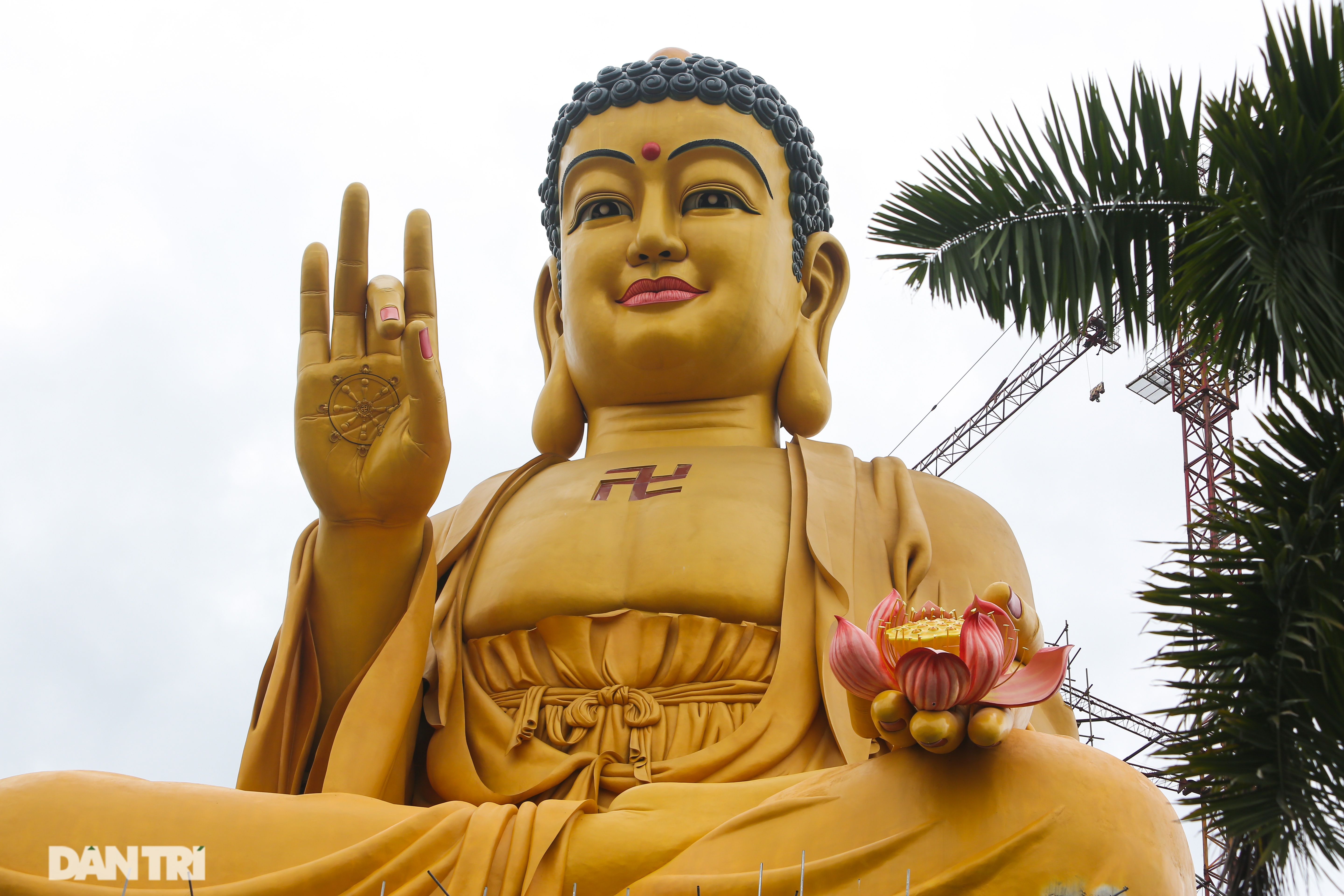 Chiêm ngưỡng pho tượng phật lớn nhất Đông Nam Á tại Hà Nội - 5 Chiêm ngưỡng pho tượng phật lớn nhất Đông Nam Á tại Hà Nội - 5