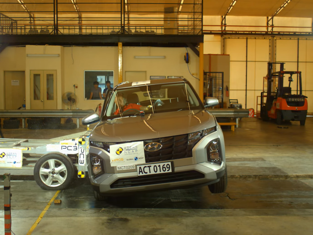 Bán chạy tại Việt Nam, Hyundai Creta được chấm điểm an toàn mấy sao? - 4 Bán chạy tại Việt Nam, Hyundai Creta được chấm điểm an toàn mấy sao? - 4
