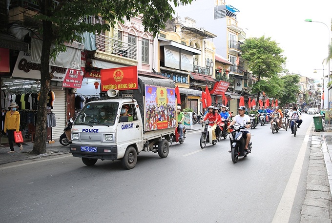 Bảo đảm đường phố sạch sẽ phục vụ bầu cử Quốc hội khóa XV và HĐND các cấp nhiệm kỳ 2021 – 2026 - Ảnh 1.
