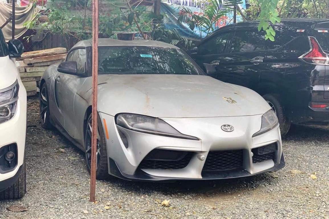 Xót xa hình ảnh Toyota GR Supra độc nhất Việt Nam dầm mưa dãi nắng - 1 Xót xa hình ảnh Toyota GR Supra độc nhất Việt Nam dầm mưa dãi nắng - 1